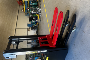 s16ac-il-warehouse-stacker-hyster_252851.jpg
