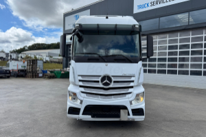 sattelzugmaschine_-_actros_1842_4x2_-_mercedes_248809.jpg