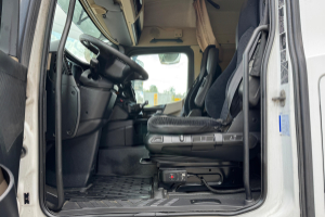 sattelzugmaschine_-_actros_1842_4x2_-_mercedes_248817.jpg