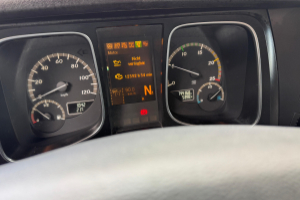 sattelzugmaschine_-_actros_1842_4x2_-_mercedes_248821.jpg