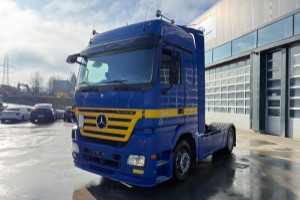 sattelzugmaschine_-_actros_1846_4x2_adr_-_mercedes_272605.jpg