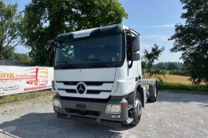 sattelzugmaschine_-_actros_1846_4x2_org_132_000km_-_mercedes_237784.jpg