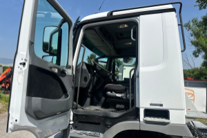 sattelzugmaschine_-_actros_1846_4x2_org_132_000km_-_mercedes_237794.jpg