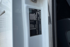 sattelzugmaschine_-_actros_1848_4x2_-_mercedes_235230.jpg