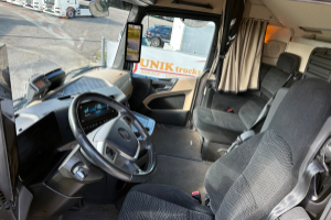 sattelzugmaschine_-_actros_1853_4x2_edition1_retarder__-_mercedes_249356.jpg