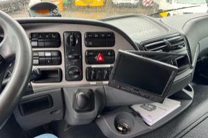 sattelzugmaschine_-_actros_2044_4x4__-_mercedes_247795.jpg