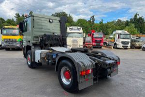 sattelzugmaschine_-_actros_2046a_4x4_-_mercedes_291399.jpg