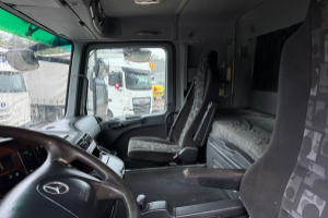 sattelzugmaschine_-_actros_2655_v8_6x4__-_mercedes_308598.jpg