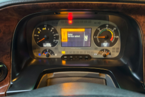 sattelzugmaschine_-_actros_2655_v8_6x4__-_mercedes_308601.jpg