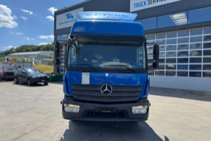 sattelzugmaschine_-_atego_1330_4x2_-_mercedes_241826.jpg