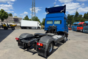 sattelzugmaschine_-_atego_1330_4x2_-_mercedes_241829.jpg