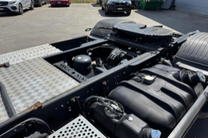 sattelzugmaschine_-_atego_1330_4x2_-_mercedes_241831.jpg