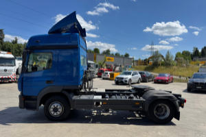 sattelzugmaschine_-_atego_1330_4x2_-_mercedes_241832.jpg
