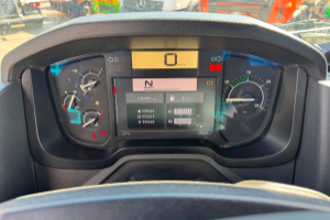 sattelzugmaschine_-_c480_6x4__-_renault_296979.jpg