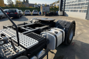 sattelzugmaschine_-_fe-280_4x2__-_volvo_258001.jpg