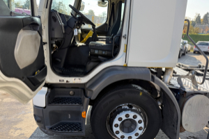 sattelzugmaschine_-_fe-280_4x2__-_volvo_258002.jpg