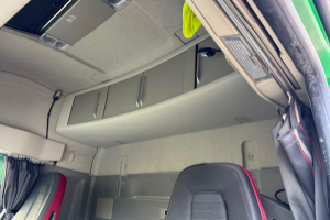 sattelzugmaschine_-_fh-420_4x2__-_volvo_300786.jpg