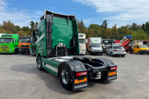 sattelzugmaschine_-_fh-460_4x2_-_volvo_301770.jpg