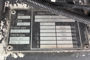sattelzugmaschine_-_fh-460_4x2_-_volvo_301778.jpg