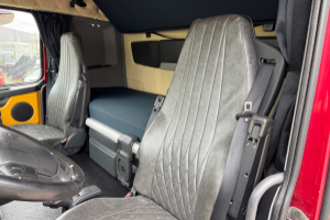 sattelzugmaschine_-_fh-460_4x2_-_volvo_309013.jpg