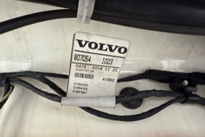 sattelzugmaschine_-_fh-460_4x2__-_volvo_256916.jpg