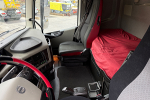 sattelzugmaschine_-_fh-460_4x2__-_volvo_256922.jpg
