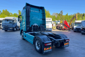 sattelzugmaschine_-_fh-460_4x2__-_volvo_285950.jpg
