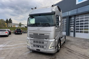 sattelzugmaschine_-_fh-460tc_xxl_-_volvo_307076.jpg