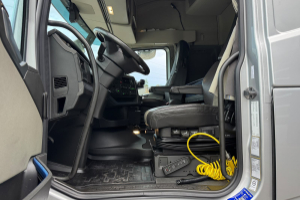 sattelzugmaschine_-_fh-460tc_xxl_-_volvo_307086.jpg
