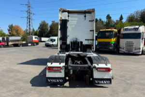 sattelzugmaschine_-_fh-500_4x2_-_volvo_299998.jpg