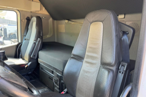 sattelzugmaschine_-_fh-500_4x2_-_volvo_300005.jpg