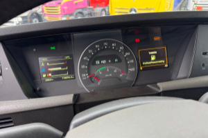 sattelzugmaschine_-_fh-500_4x2__-_volvo_255209.jpg