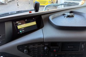 sattelzugmaschine_-_fh-500_standklima_xxl_4x2_-_volvo_257473.jpg