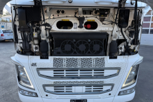 sattelzugmaschine_-_fh-500_standklima_xxl_4x2_-_volvo_257477.jpg