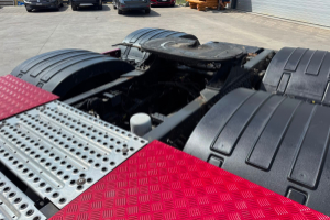 sattelzugmaschine_-_fh-540_6x2_pusher_-_volvo_296201.jpg