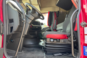 sattelzugmaschine_-_fh-540_6x2_pusher_-_volvo_296203.jpg