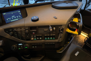 sattelzugmaschine_-_fh16-750_4x2_-_volvo_308666.jpg