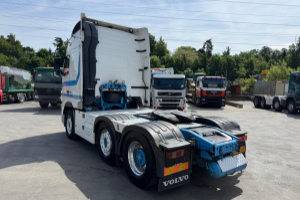 sattelzugmaschine_-_fh16-750_6x2_-_volvo_235116.jpg