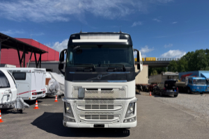 sattelzugmaschine_-_fh_460_4x2__-_volvo_293353.jpg