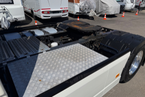 sattelzugmaschine_-_fh_460_4x2__-_volvo_293360.jpg