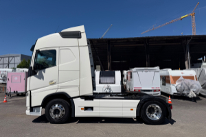 sattelzugmaschine_-_fh_460_4x2__-_volvo_293361.jpg