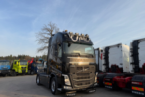 sattelzugmaschine_-_fh_500_4x2_ab_mfk__-_volvo_278411.jpg