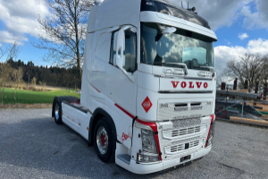 sattelzugmaschine_-_fh_540_4x2_globetrotter_dualclutch__-_volvo_224360.jpg