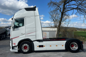 sattelzugmaschine_-_fh_540_4x2_globetrotter_dualclutch__-_volvo_224361.jpg
