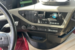 sattelzugmaschine_-_fh_540_4x2_globetrotter_dualclutch__-_volvo_224363.jpg