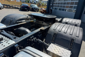 sattelzugmaschine_-_g490_6x4__-_scania_300055.jpg