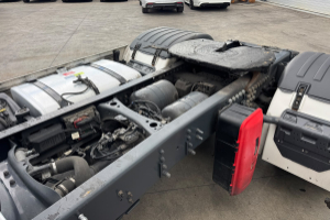 sattelzugmaschine_-_r410_4x2_-_scania_305651.jpg