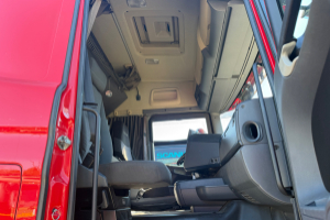 sattelzugmaschine_-_r420_4x2__-_scania_304246.jpg
