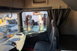 sattelzugmaschine_-_r420_4x2__-_scania_304251.jpg