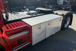 sattelzugmaschine_-_r420_4x2__-_scania_304255.jpg